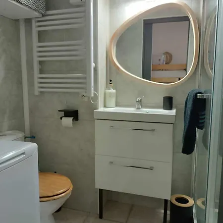Les Capitelles 4 - Acces Direct Et Piscine Apartament